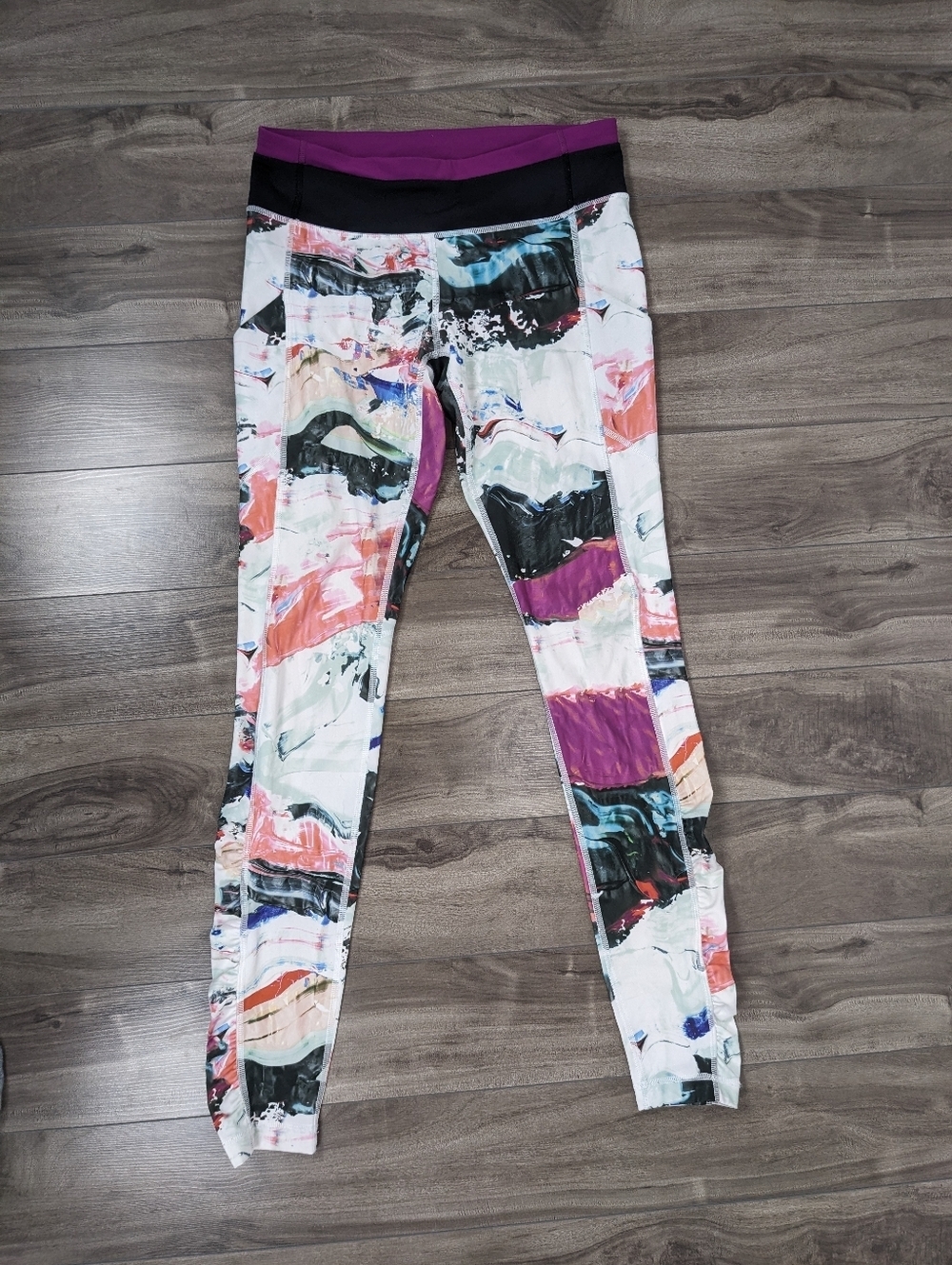 Lululemon Women's Leggings Speed Tight III Pigment Wave Size 8 Multicolor